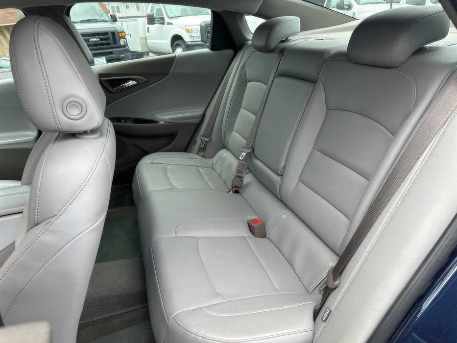 Chevrolet Malibu LT      2017