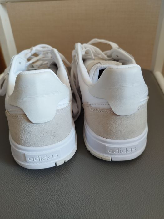 Кросівки Adidas шкіряні