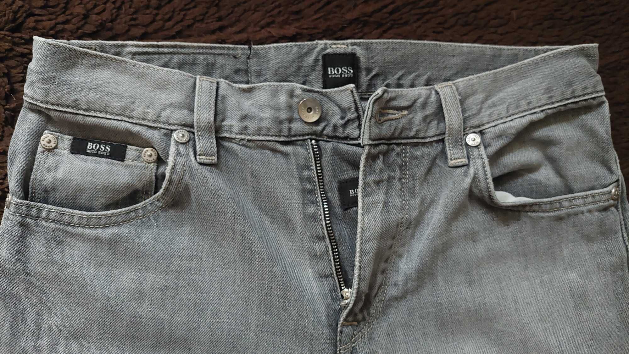 Джинсы Hugo Boss