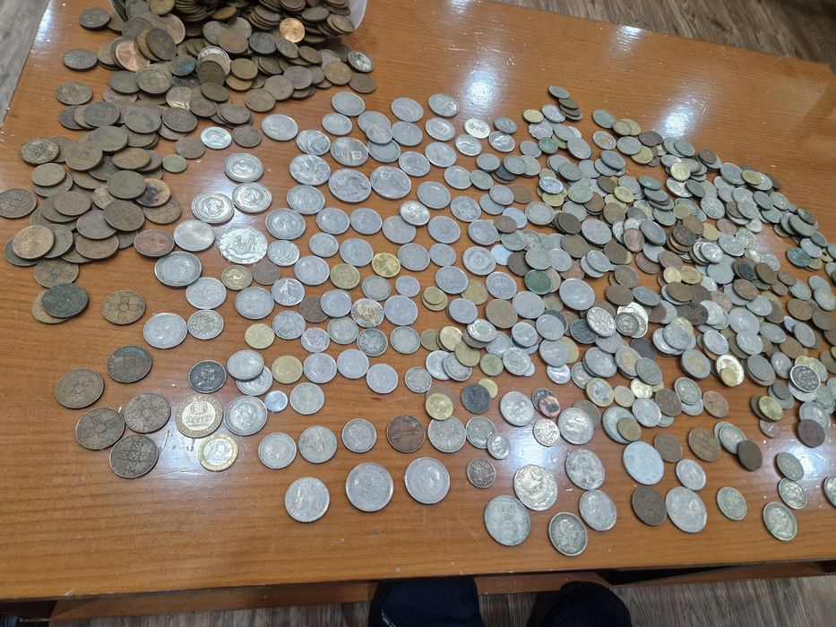 Vende-se Moedas Antigas