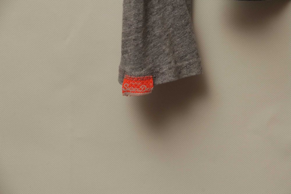Superdry рр M меланжевый лонгслив