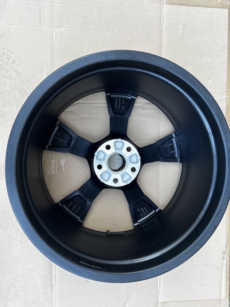 Nowe Oryginalne Alufelgi R20 5x112 Audi TT RS A6 C6 A4 B7 9J ET42