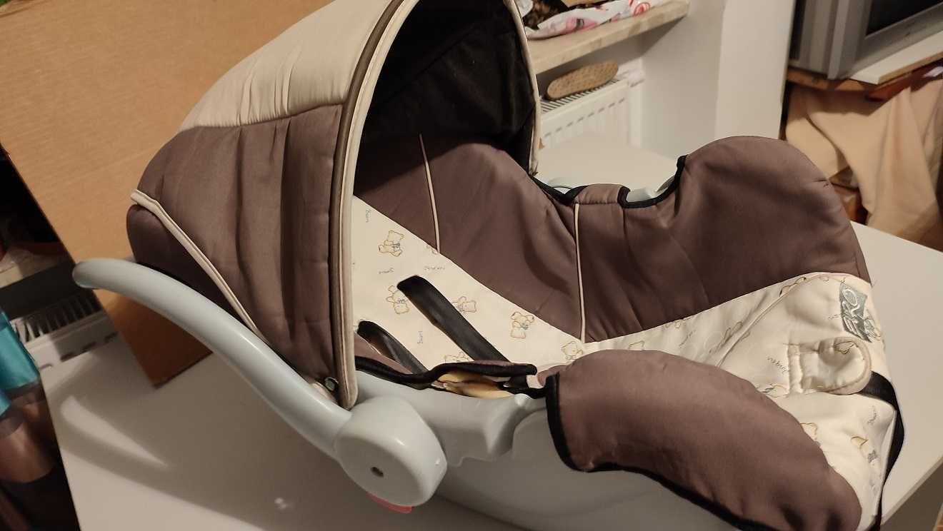 Nosidełko - fotelik samochodowy  Capri , dla niemowlaka , z daszkiem