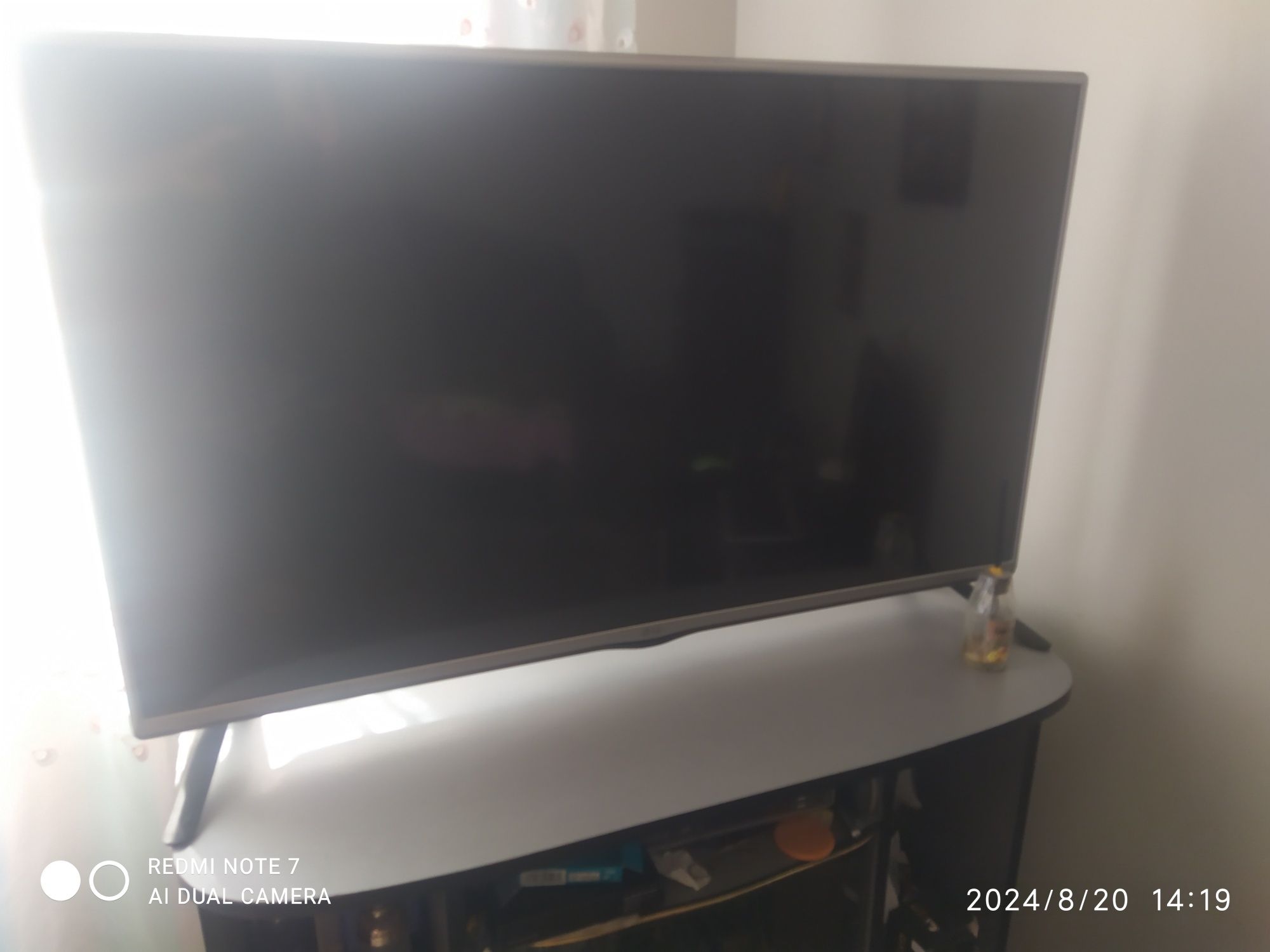 Телевізор LG 42 дюйма