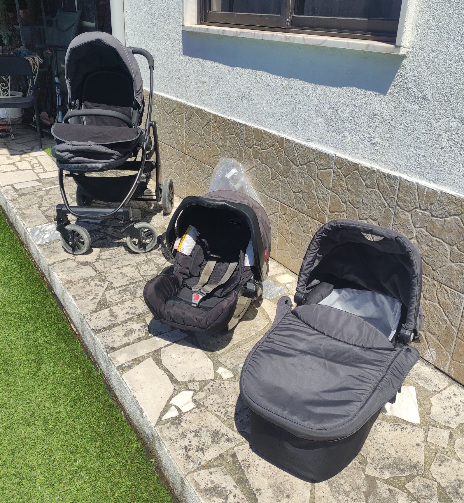 Carrinho de Bebé 3 em 1 - Graco