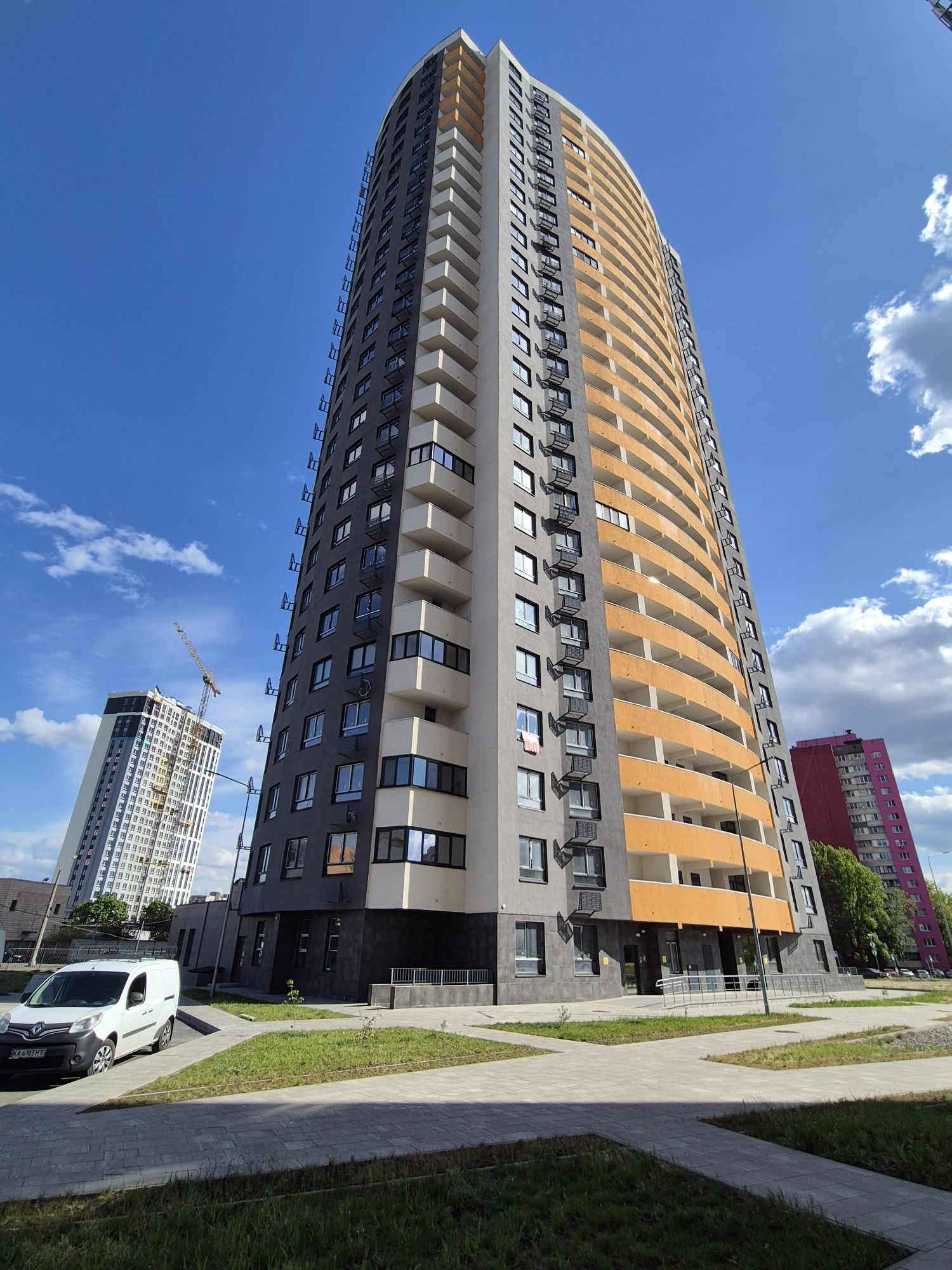 ЖК Райдужний, Кібальчича 1-В, продажа 1-кімнатна 48 м, від власника