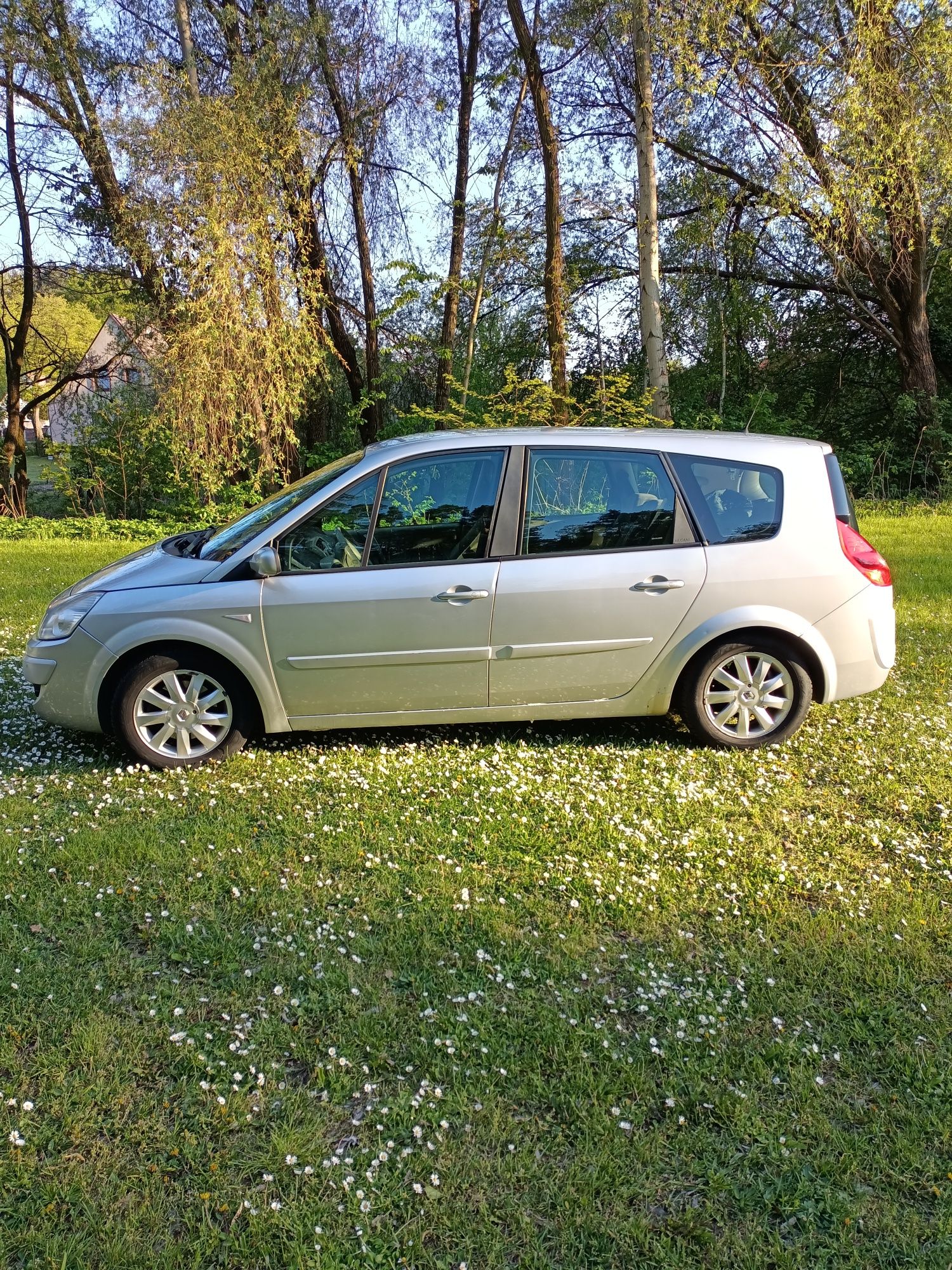 Renault Grand Scenic 2007r. 2.0dci 150KM, 7 osób