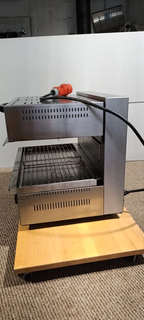 Grill,opiekacz gastronomiczny z windą BARTSCHER -EB600