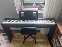 Piano Digital Roland FP-10 + Banco + Stand
