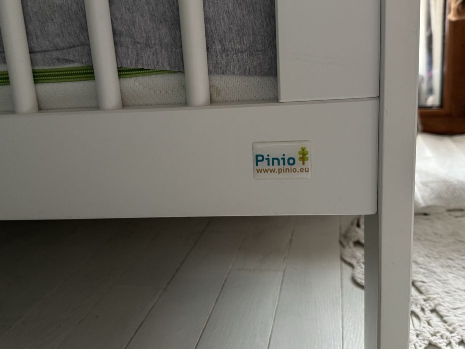 Łóżeczko Pinio z materacem 120x60cm