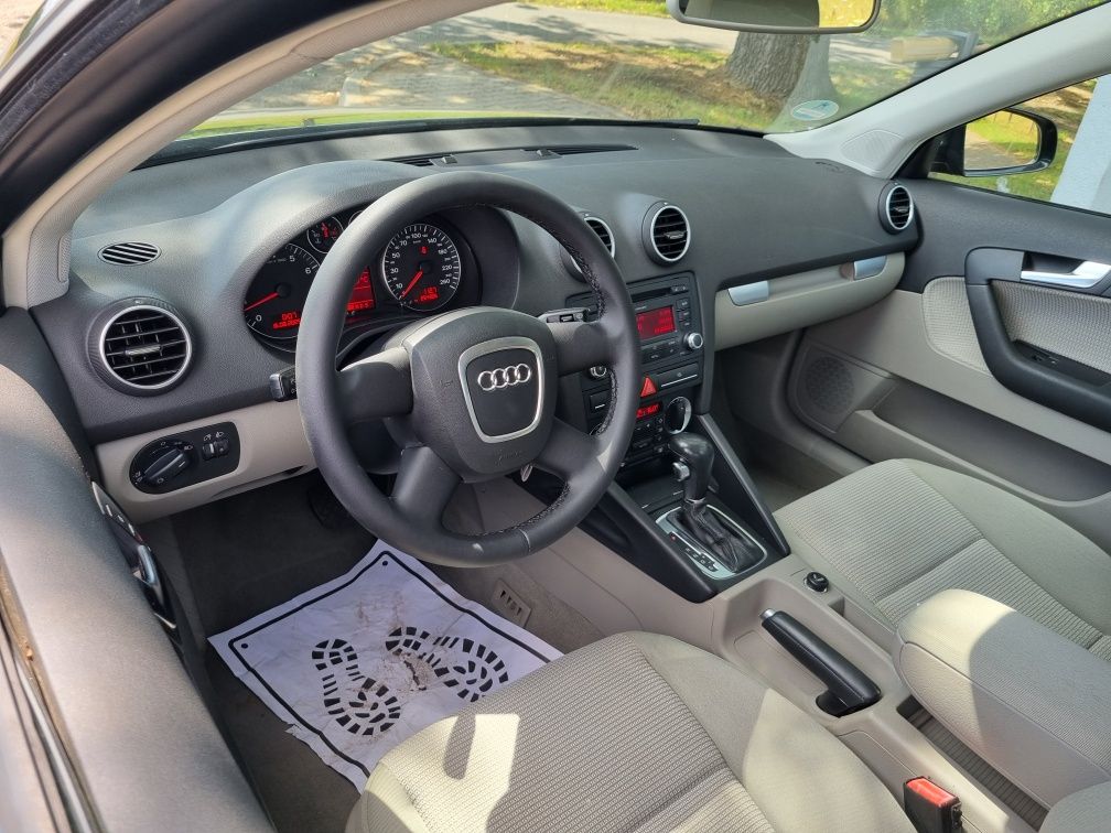 Audi A3 1.6 MPI Automat Sportback Zielona Perła 18cali Jasny Środek