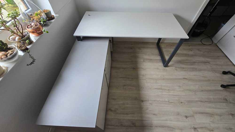 Biurko prawie jak nowe + komoda ostatnia szansa