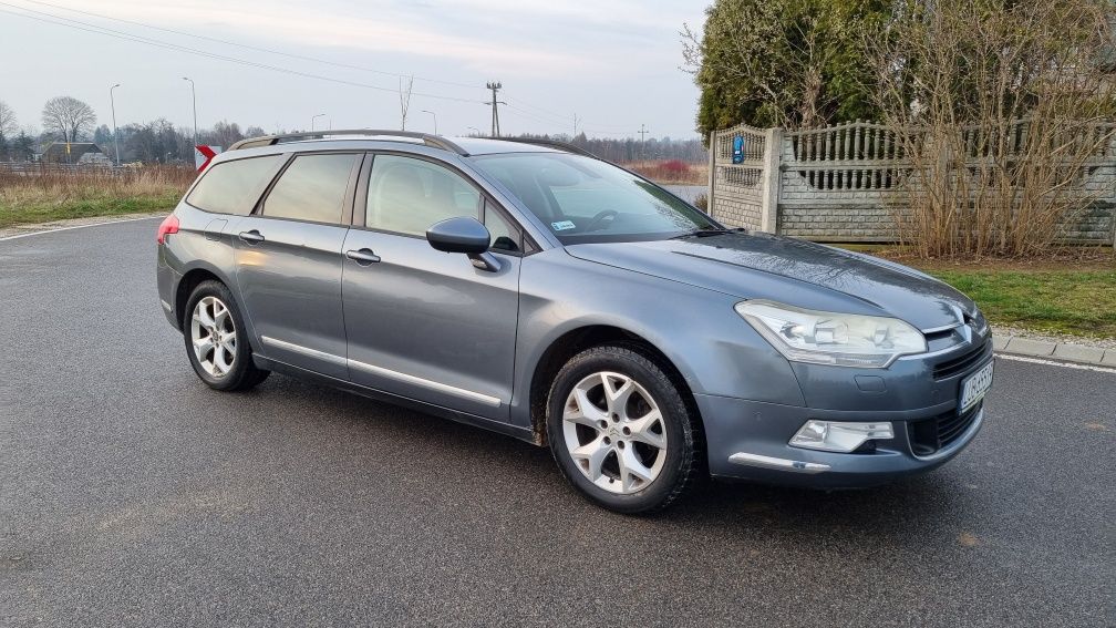 Citroen C5 X7 kombi , 2010 rok,  173tyś km , 2 komplety kół, 2x klucze