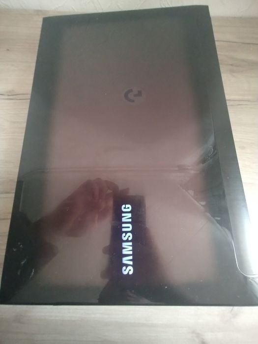Игровой ноутбук Samsung 700g7 500gb