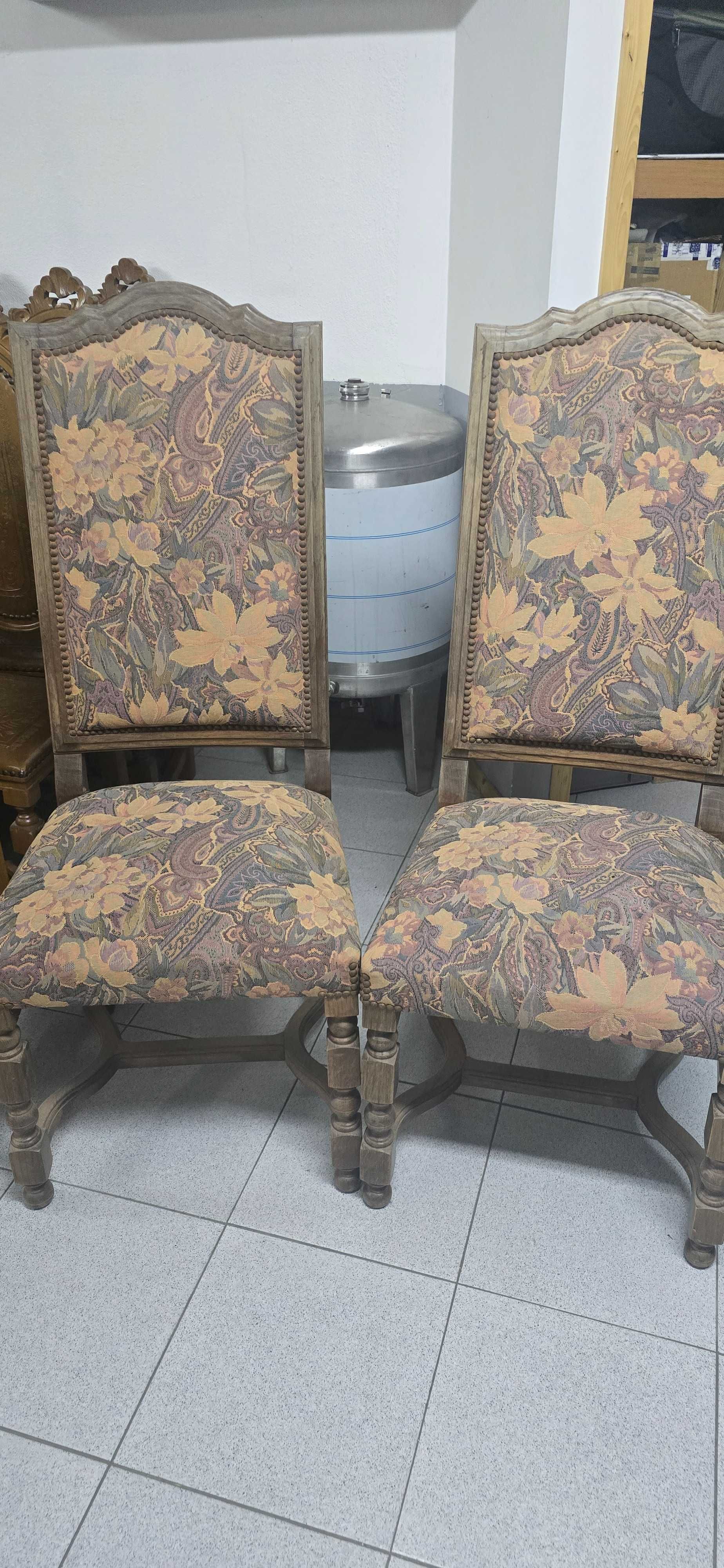 Conjunto 2 cadeiras restauradas