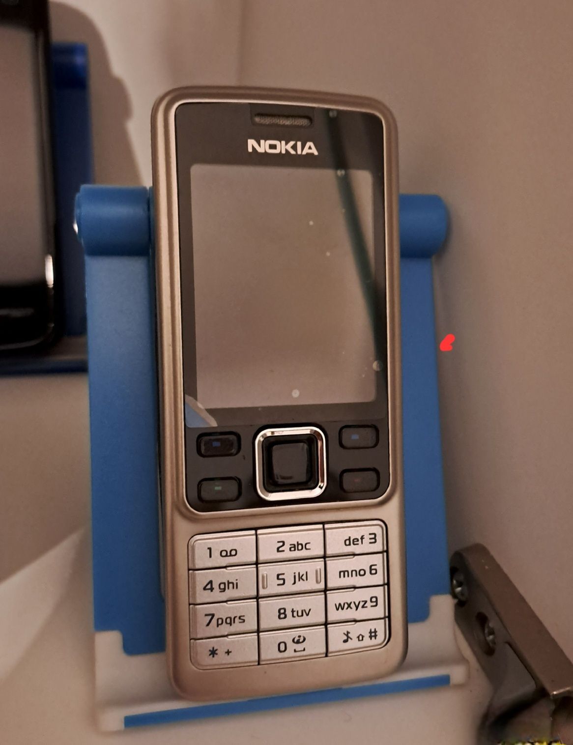 Nokias 6300 novo