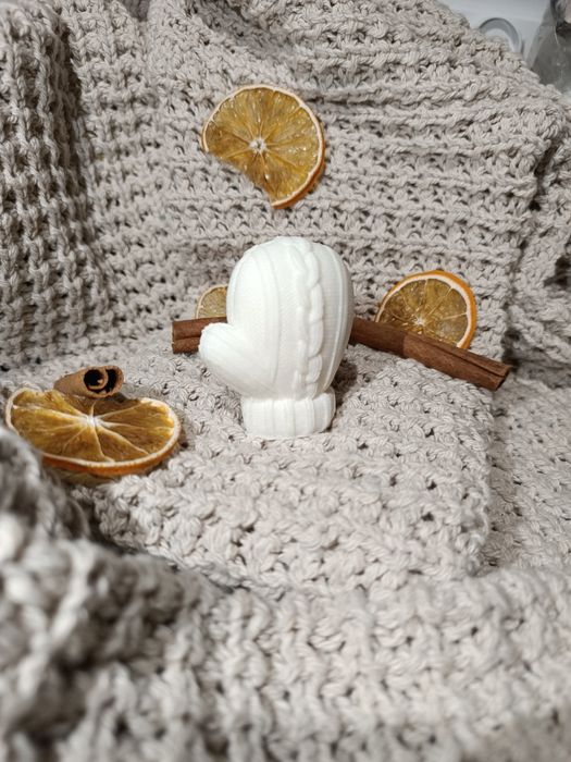 Świece sojowe - zimowe wzory: choinki, bałwanki, mikołaje i inne