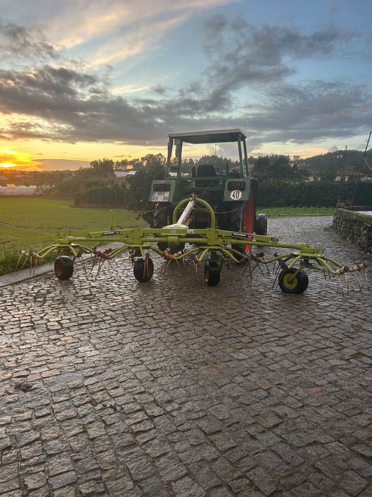 Virador (mexedor) de feno (erva) claas 540