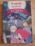 Livro 'Patrícia- O segredo da casa azul', de Julie Campbell