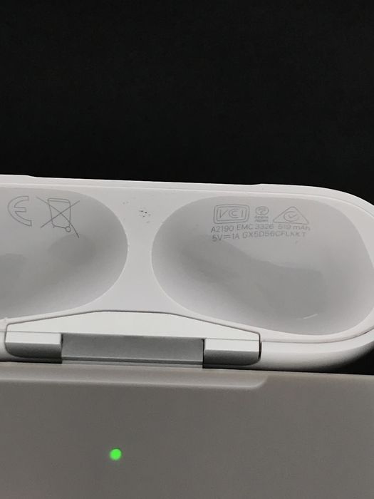 Кейс airpods Pro A2190 original Б/У оригинал