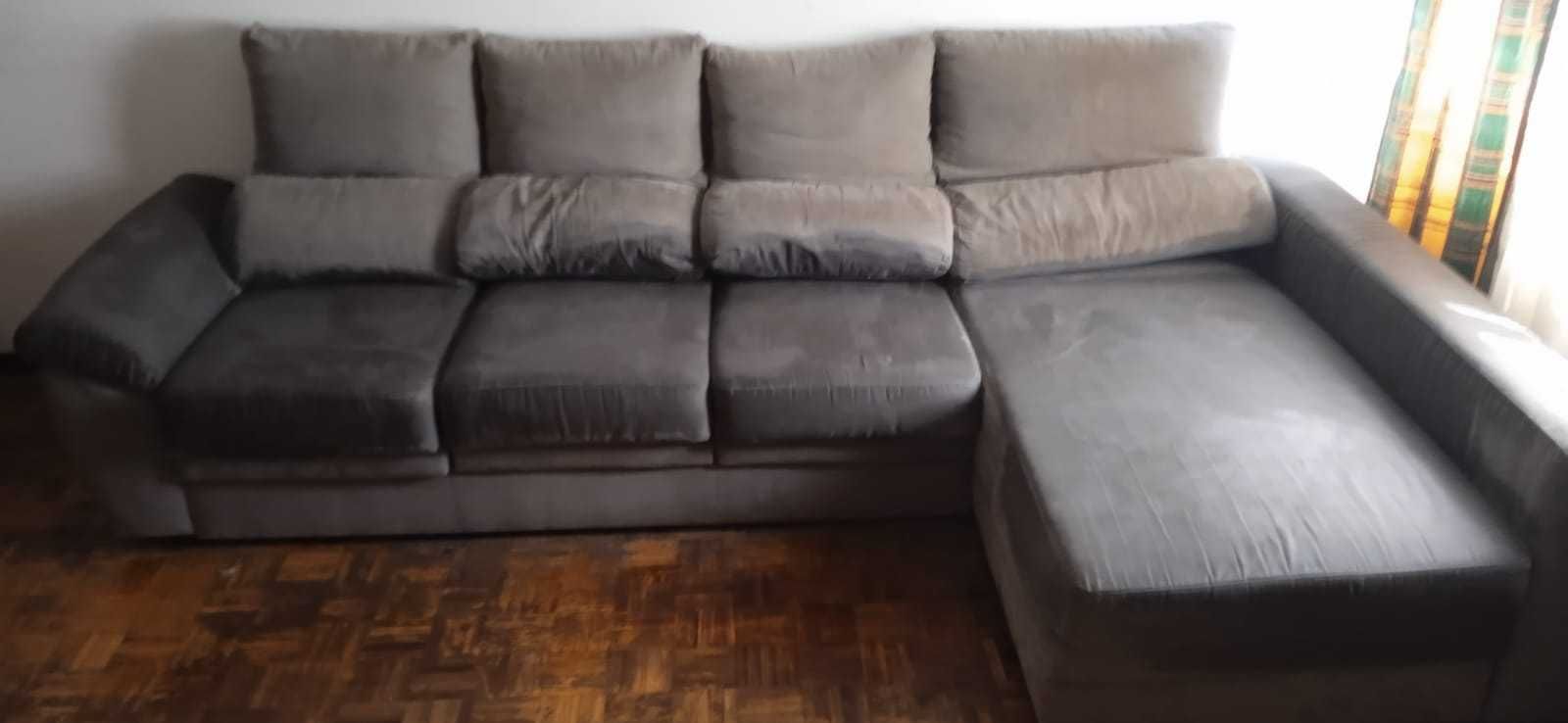 Sofá modular 4 peças c/ arrumação | 4 anos | Negociável | Bom estado
