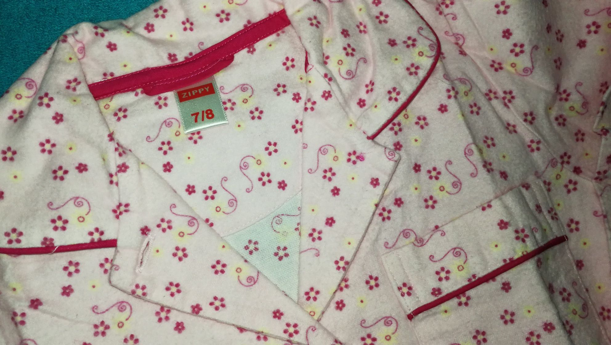 QUENTINHOS Pijama Flanela+ camisolas Interiores Menina 6-8 Anos Zippy