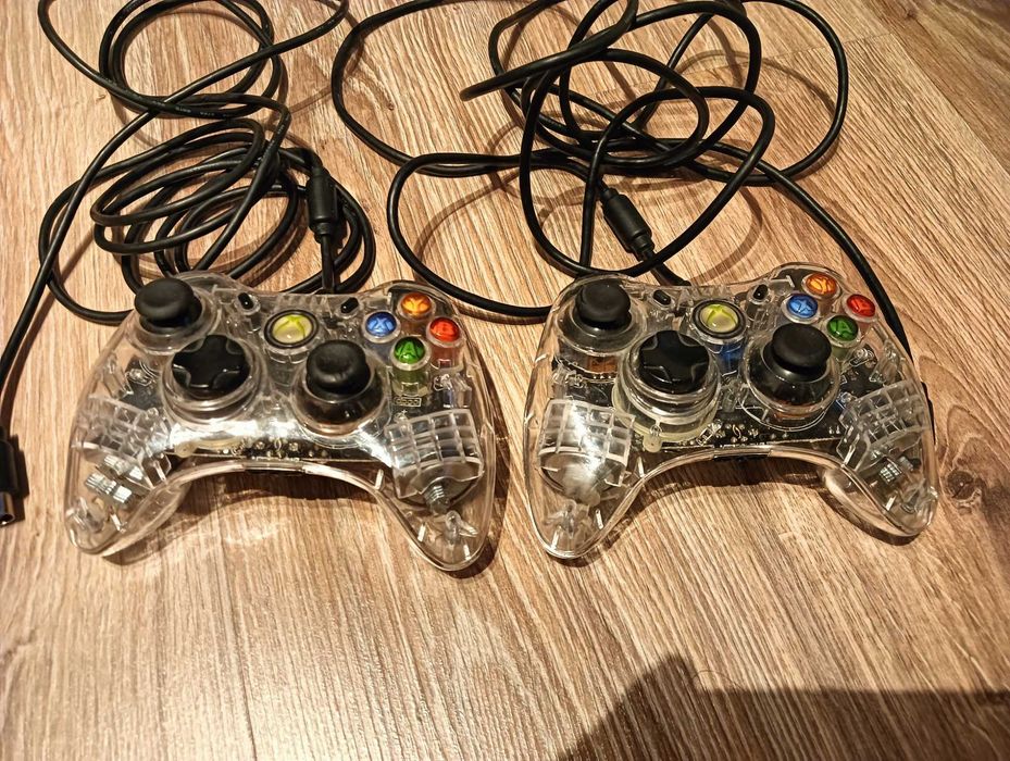 2x pad Afterglow Xbox 360 – przezroczysty, podświetlany, kolekcja