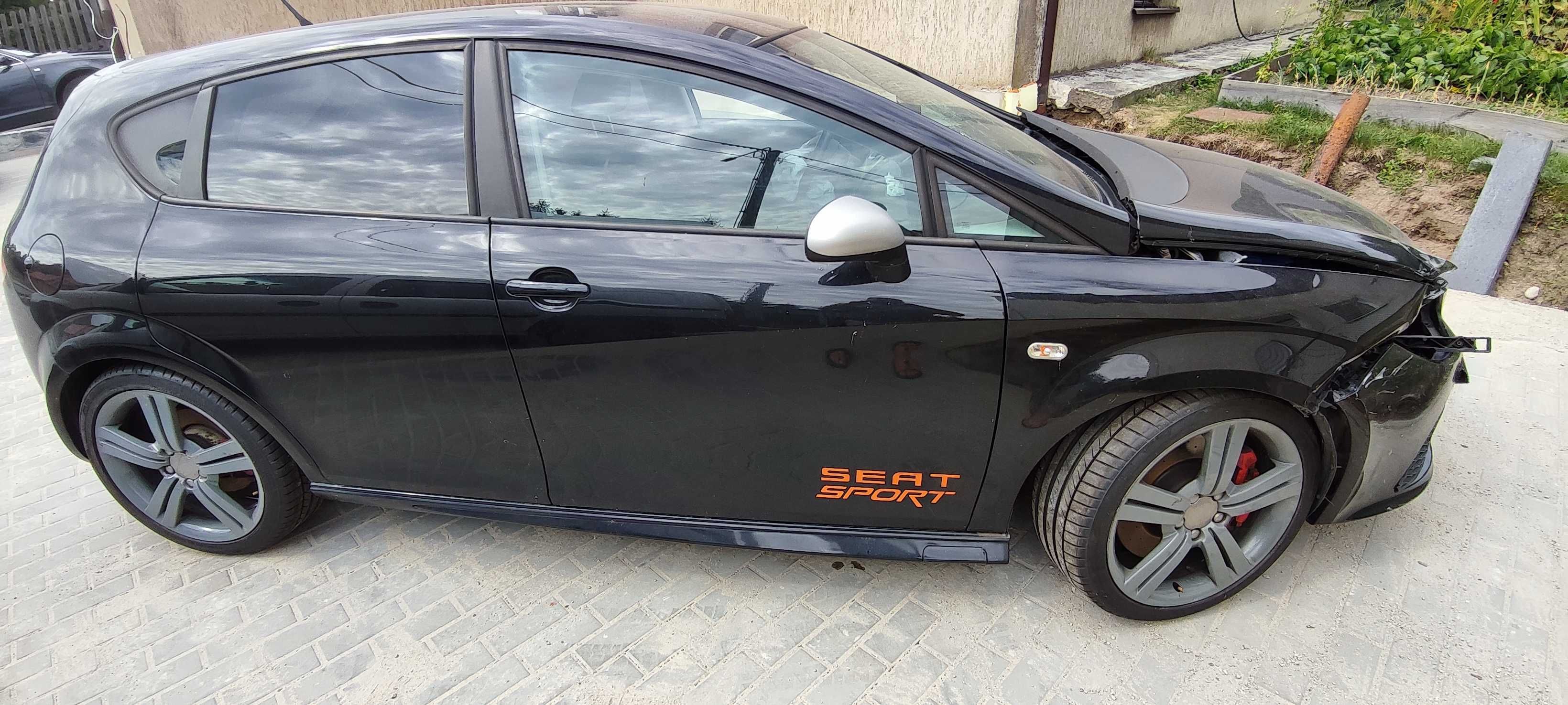 Seat Leon FR 2.0tfsi uszkodzony (nie gti s3 cupra)