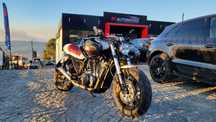 Suzuki VX  800 Café Racer