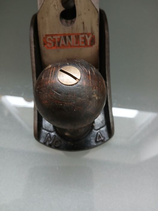 Strug Stanley nr4