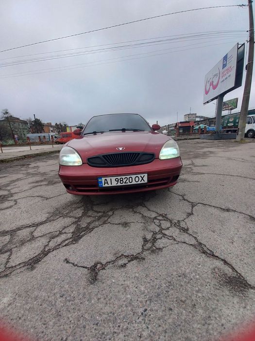Продаж Део Нубира 2001 року