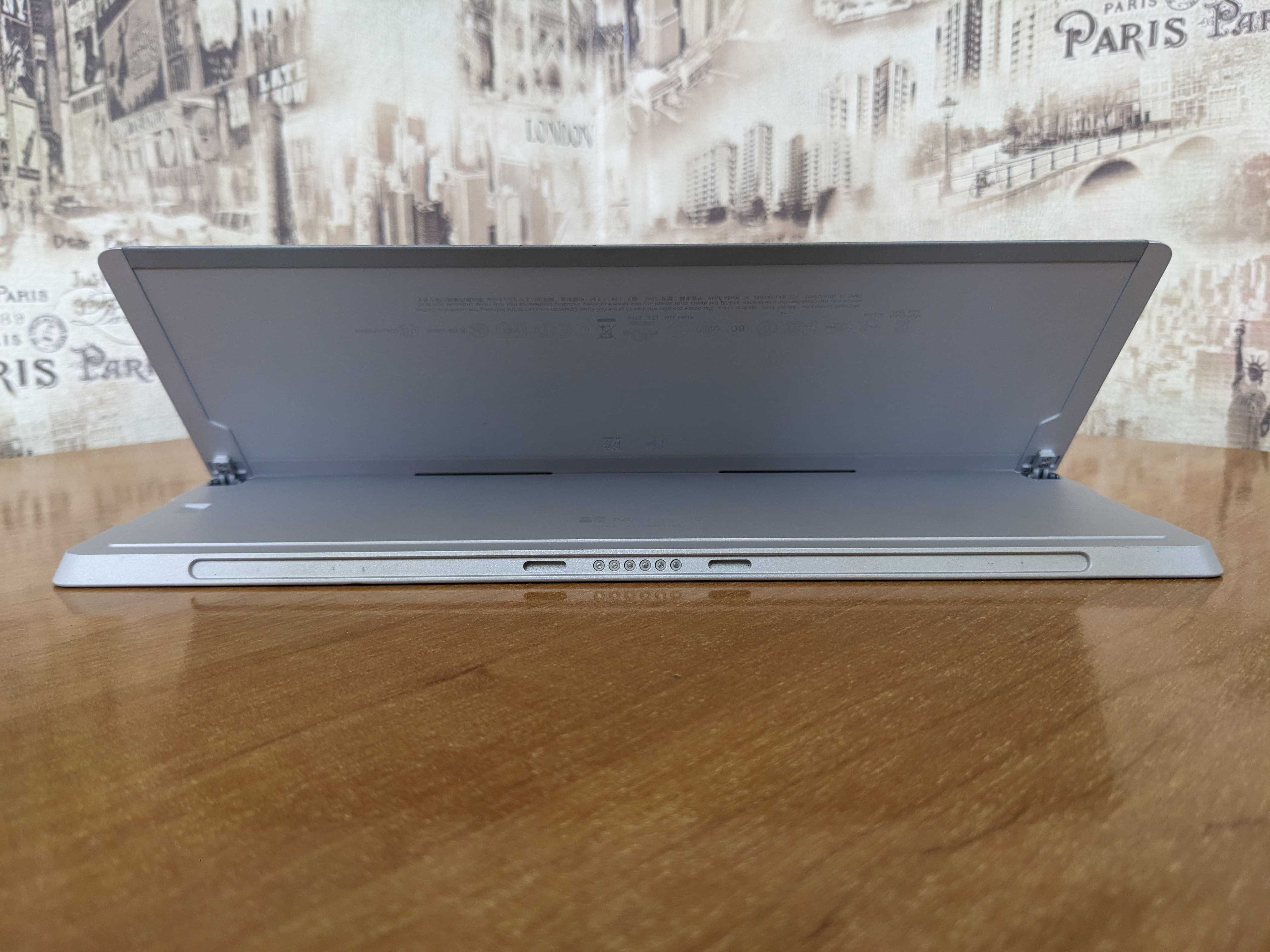 Планшет Microsoft Surface 3 1645 32GB с зарядным устройством