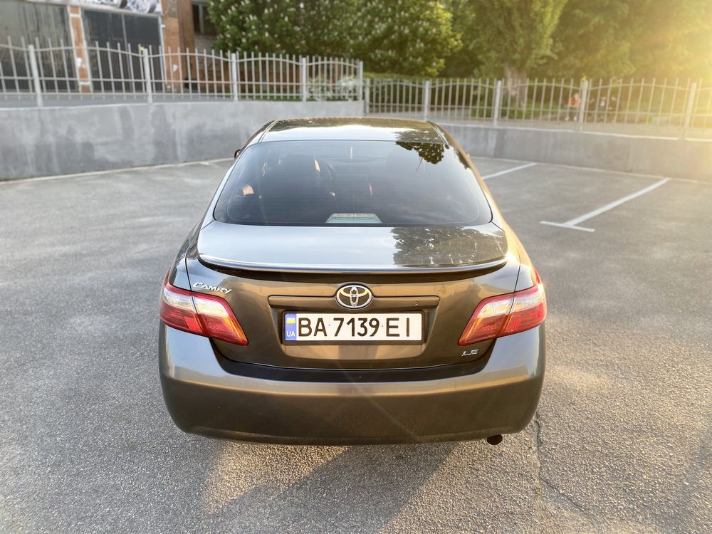 Продам Toyota Camry v40 2007