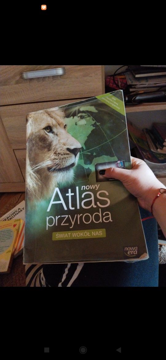Sprzedam atlas przyrodniczy
