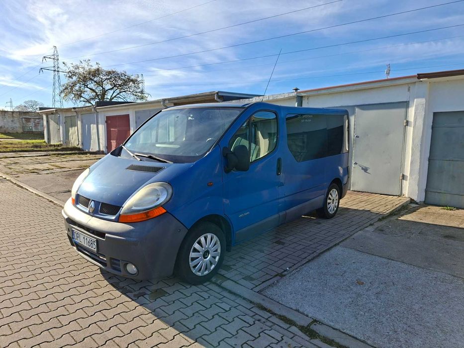 renault trafic 2006r