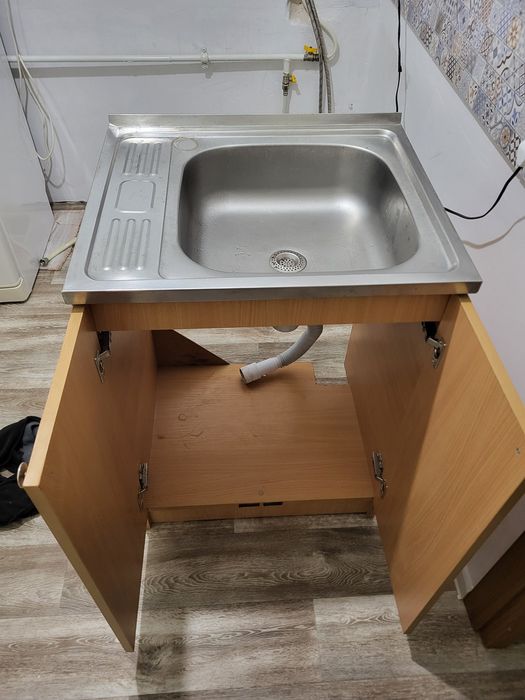 Раковина с тумбой нержавейка