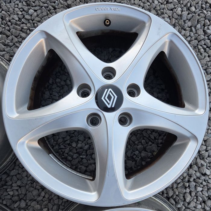 5 114,3 R16 Renault Trafic Megan Scenic Daster