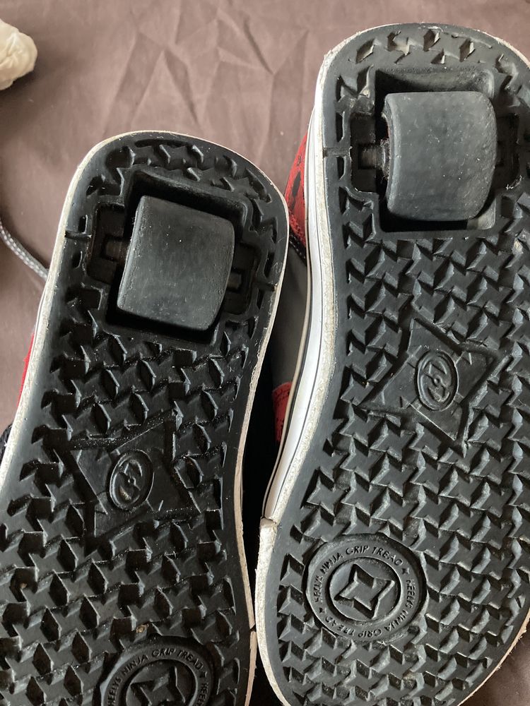 Butorolki buty wrotki heelys 33