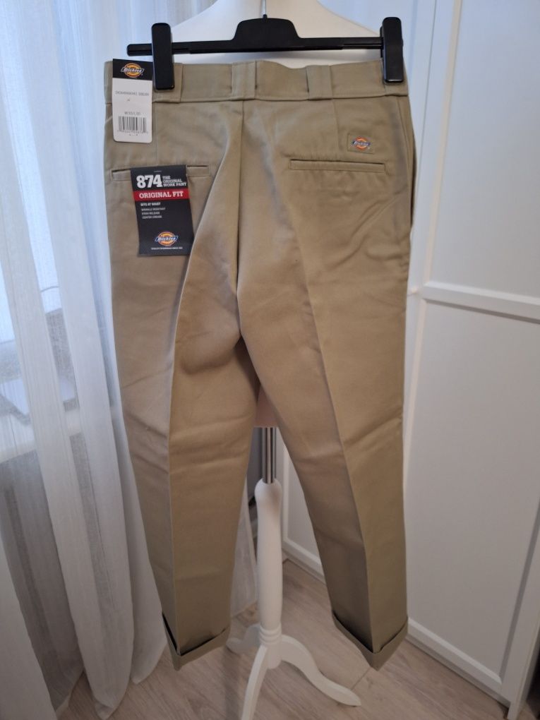 Dickies, męskie spodnie chinosy r.30/30, nowe z papierową metką