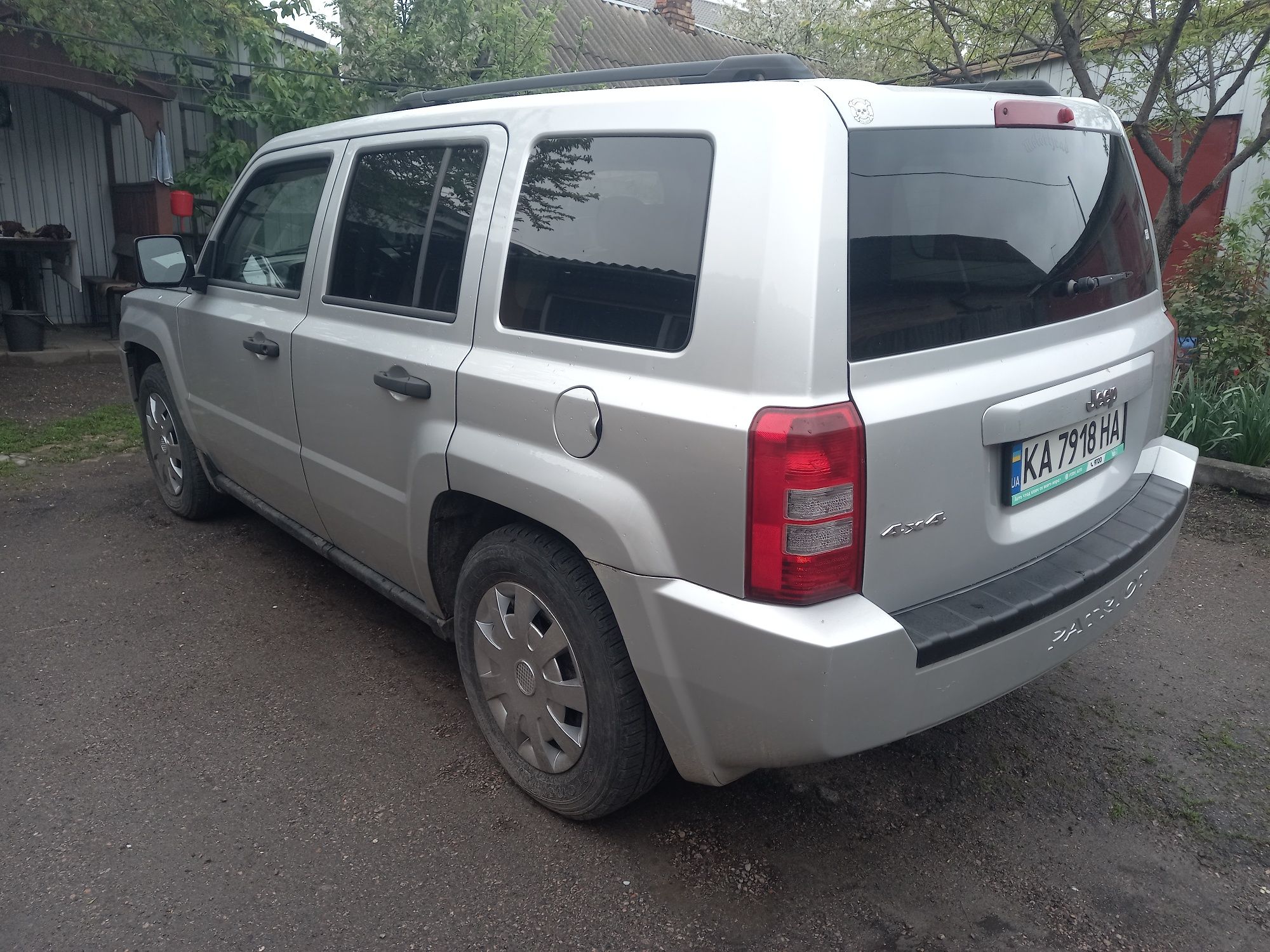 Продам JEEP Патріота 4 * 4