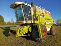 Claas Mega 218. / Heder 6 m z wózkiem/stół do rzepaku