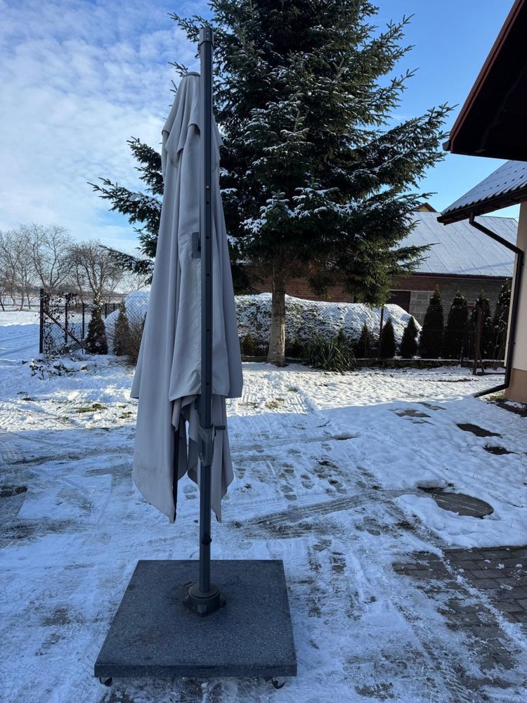 Parasol przeciwsłoneczny 3x3 m z obciażnikiem 100kg