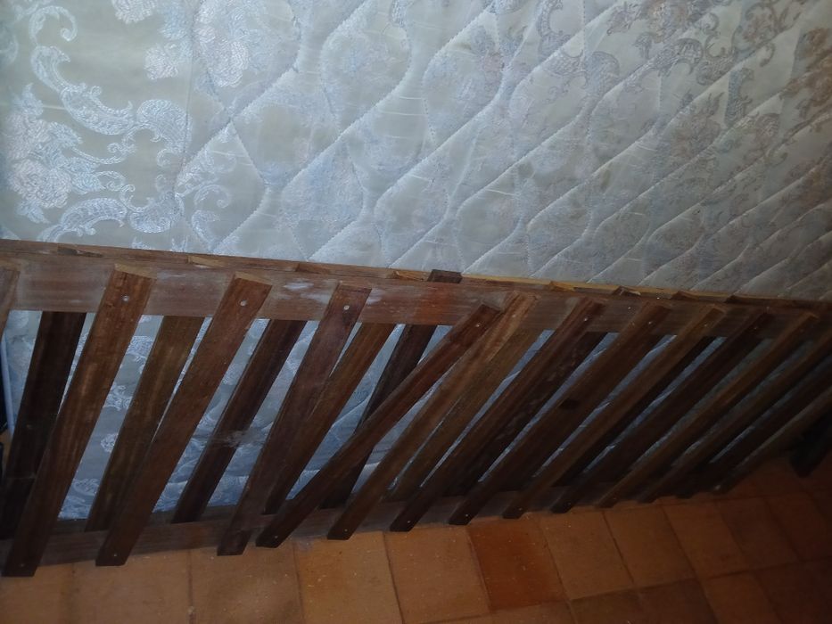 Cama cerejeira maciça