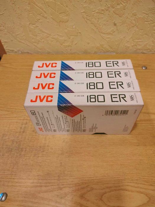 Відео Касети JVC Е-180 ЕR виробництво Німеччина.  Висилаю.