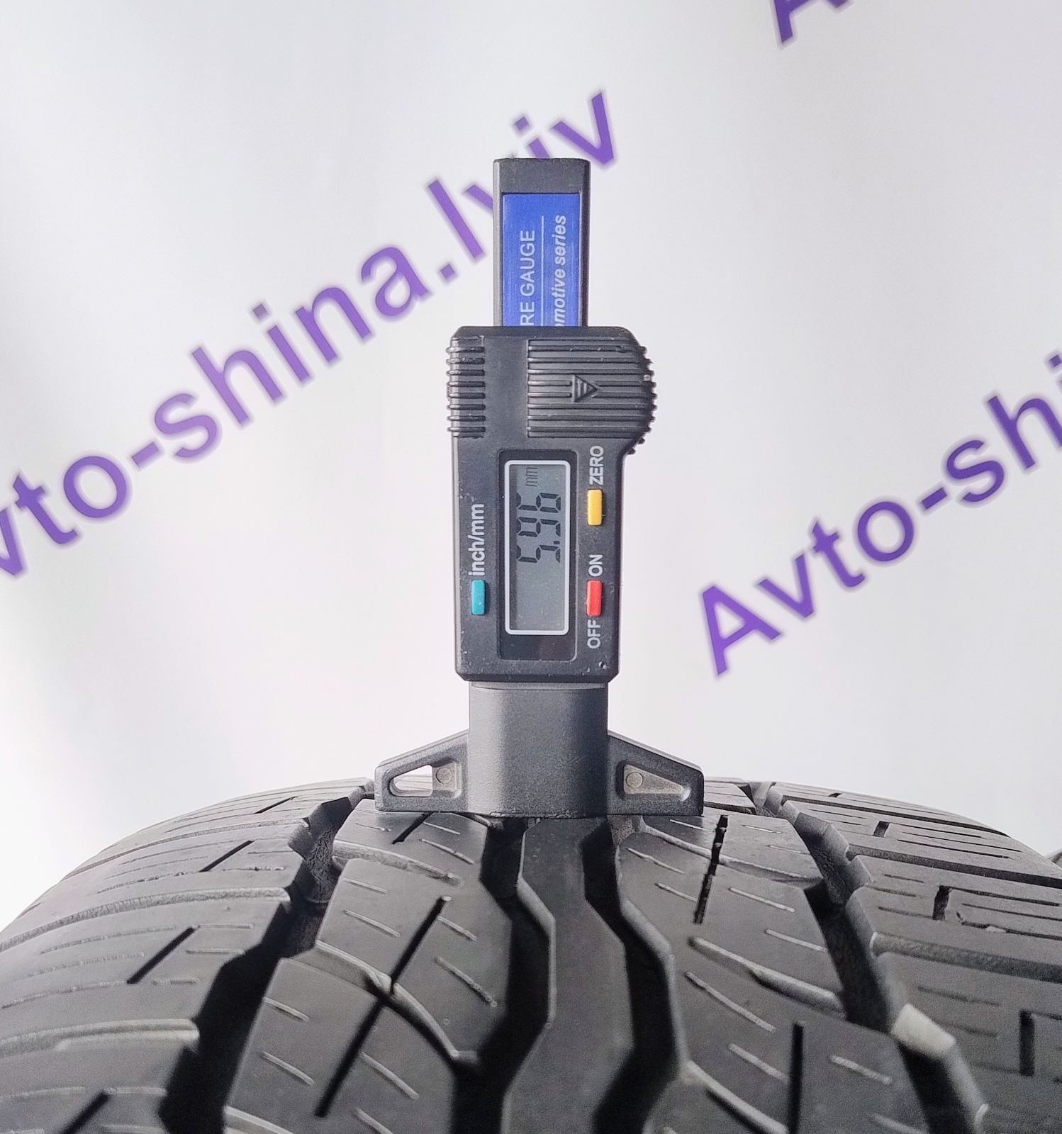 Шини літні R18 235/55 Bridgestone Dueler H/T 687