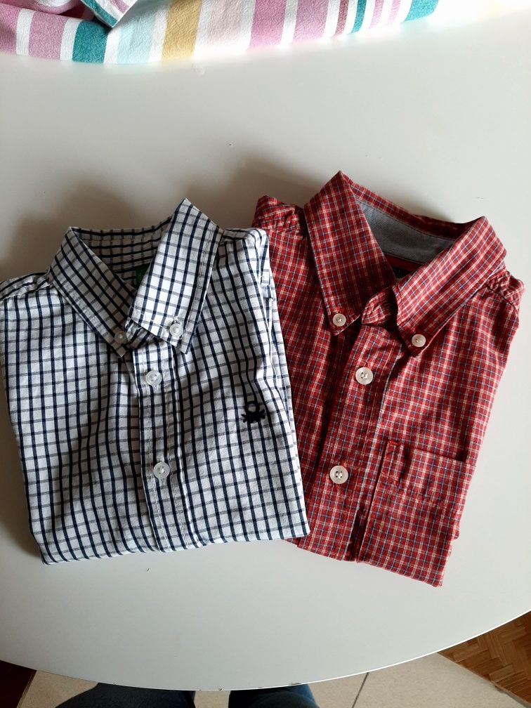 2 camisas xadrez: azul esc. Benetton e vermelha xadrez Oshkosh 4/5anos