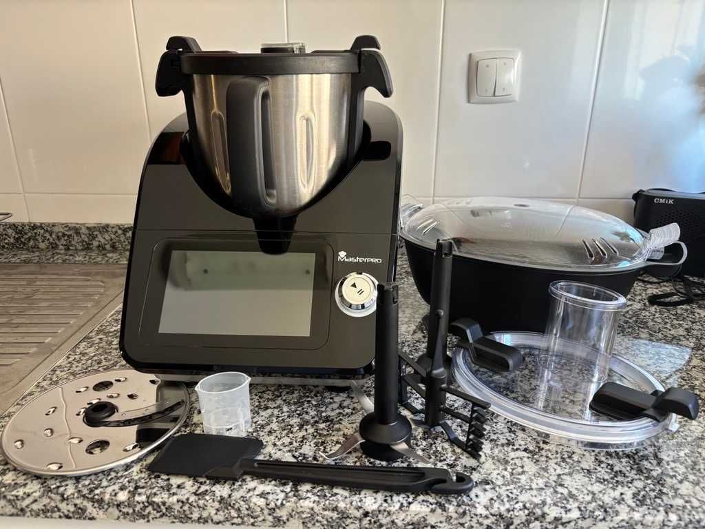 Robot de Cozinha MasterPro c/ Garantia – 200€ (Negociável)