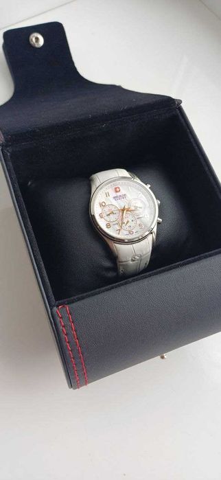 Годинник наручний жіночий Swiss Military-Hanowa