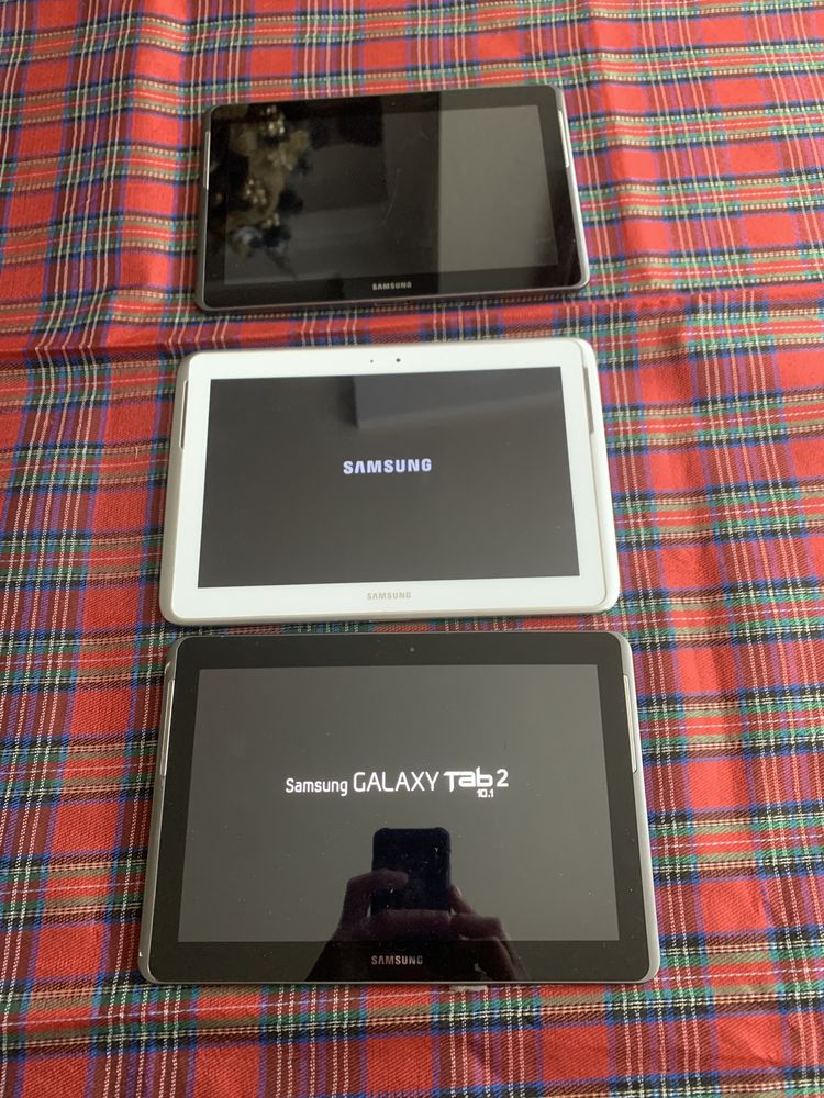 Планшет Samsung Galaxy Tab 3 SM-T280