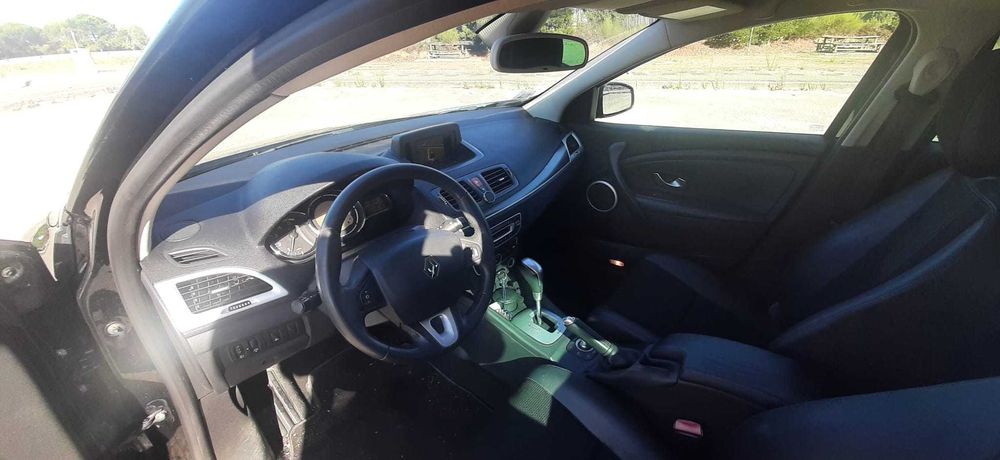 Renault Megane 1.5 DCI Sport Tourer 2011 com 124.000 Kms